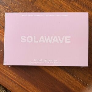 Brand New Solawave red Light Therapy Face Mask